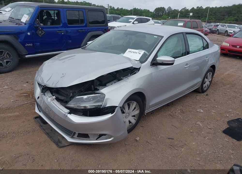 2013 VOLKSWAGEN JETTA 2.5L SE VIN: 3VWDP7AJ4DM420034