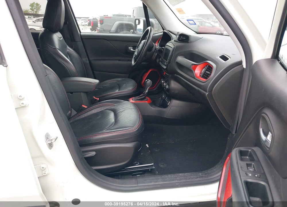 2016 JEEP RENEGADE TRAILHAWK VIN: ZACCJBCT0GPE12208
