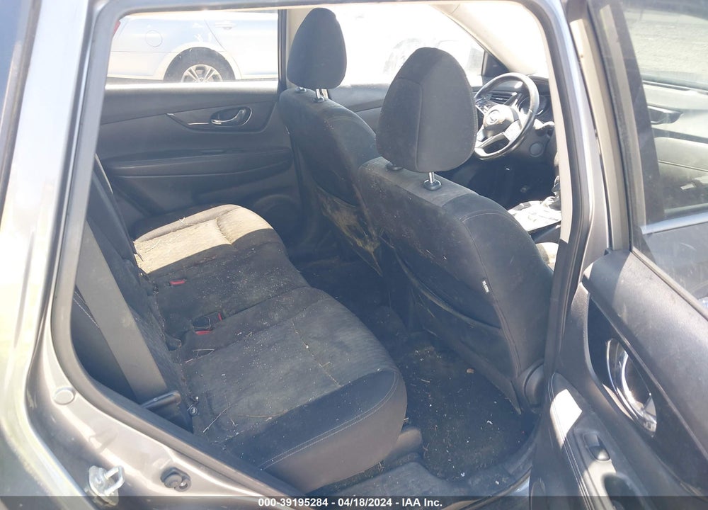 2017 NISSAN ROGUE SV VIN: JN8AT2MV6HW281196