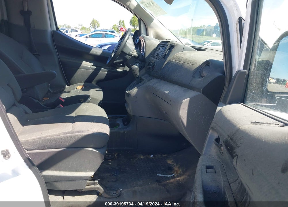 2015 NISSAN NV200 S VIN: 3N6CM0KN8FK728948