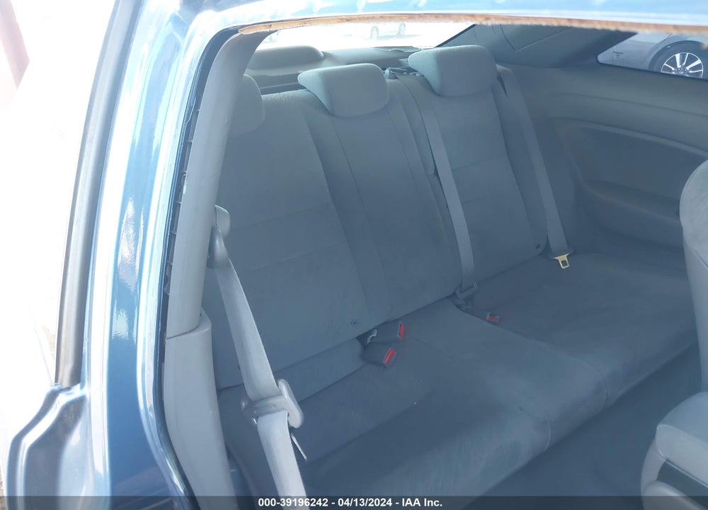 2006 HONDA CIVIC LX VIN: 2HGFG12686H565678