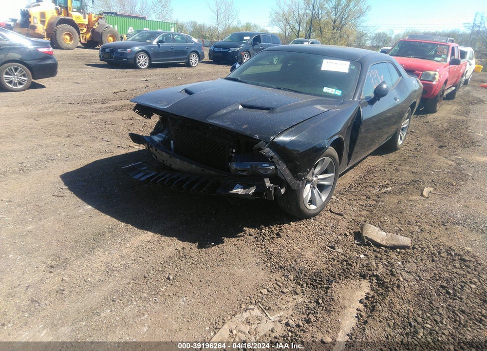 2018 DODGE CHALLENGER SXT VIN: 2C3CDZAGXJH242295