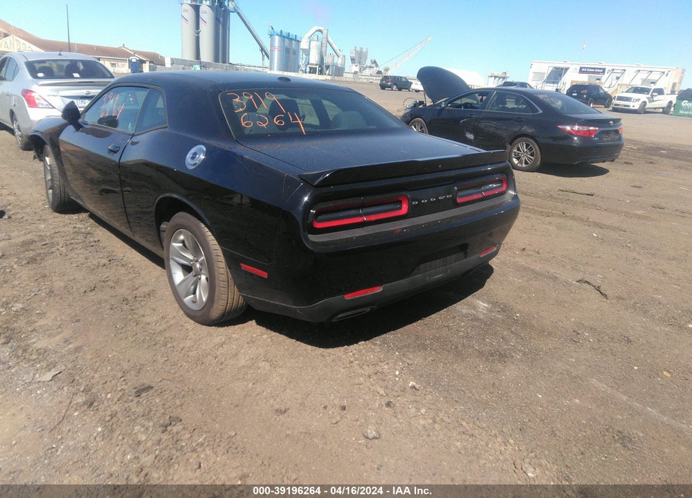 2018 DODGE CHALLENGER SXT VIN: 2C3CDZAGXJH242295