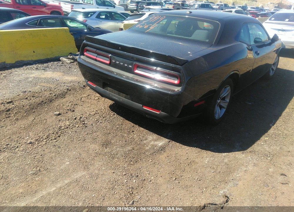2018 DODGE CHALLENGER SXT VIN: 2C3CDZAGXJH242295