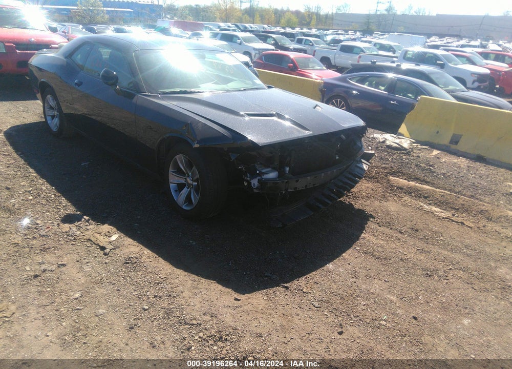 2018 DODGE CHALLENGER SXT VIN: 2C3CDZAGXJH242295