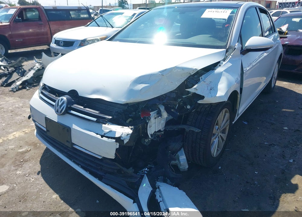2018 VOLKSWAGEN GOLF TSI S/TSI SE VIN: 3VWG17AU8JM272944