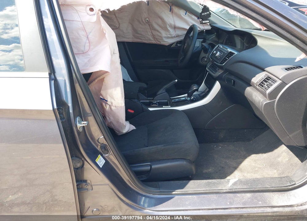 2013 HONDA ACCORD LX VIN: 1HGCR2F31DA040640