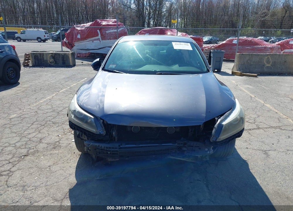 2013 HONDA ACCORD LX VIN: 1HGCR2F31DA040640