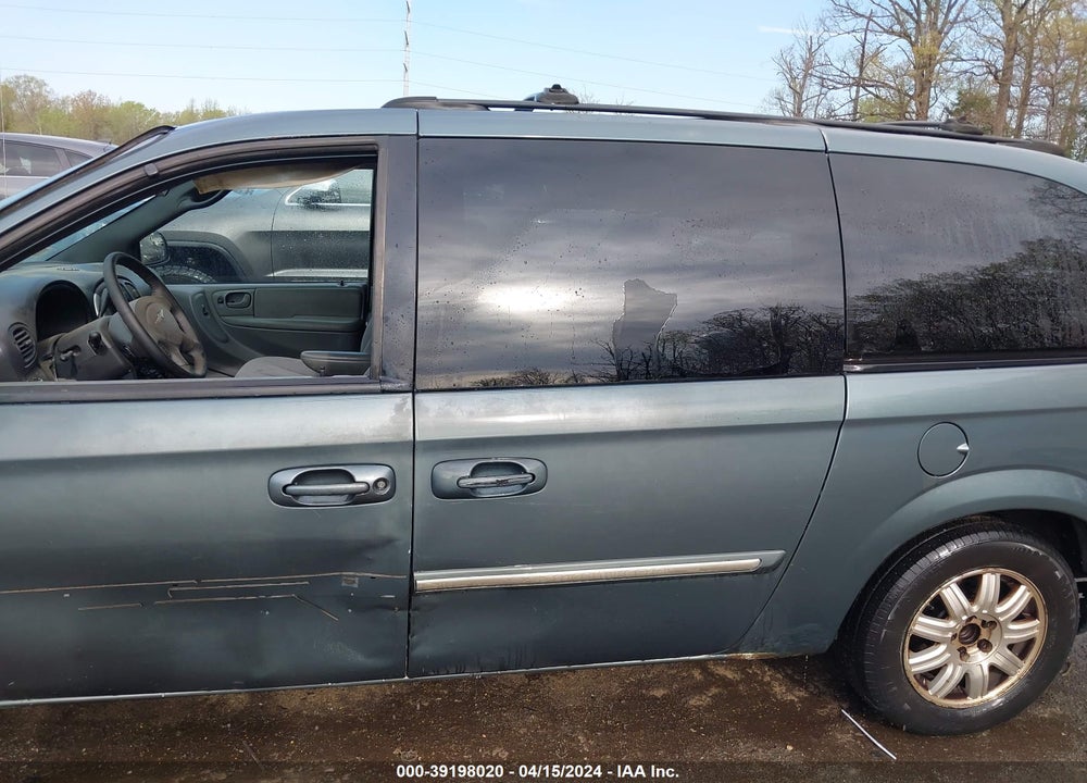 2005 CHRYSLER TOWN & COUNTRY TOURING VIN: 2C4GP54L45R176753