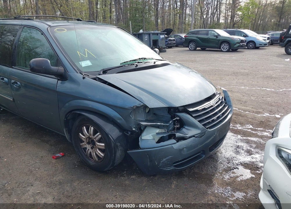 2005 CHRYSLER TOWN & COUNTRY TOURING VIN: 2C4GP54L45R176753