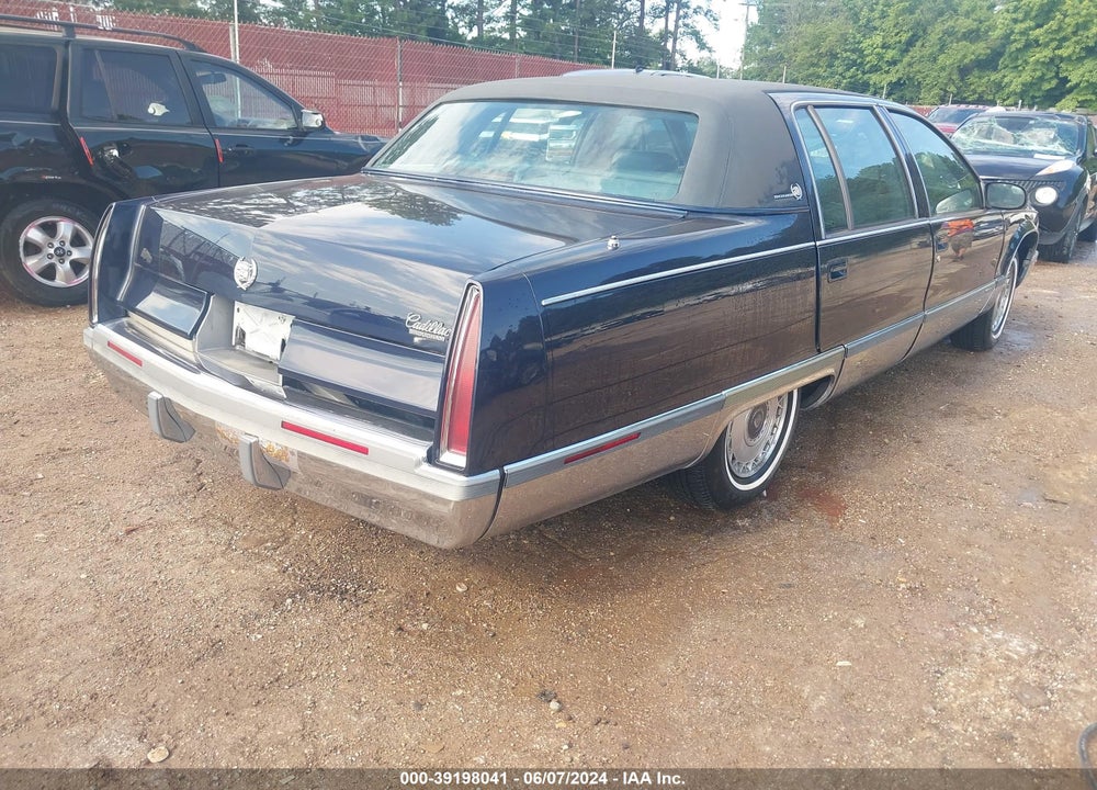 1996 FLEETWOOD CADILLAC  BROUGHAM VIN: 1G6DW52P0TR711840