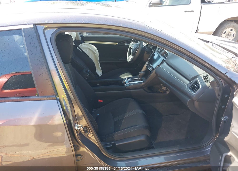 2018 HONDA CIVIC EX VIN: 2HGFC2F73JH592381