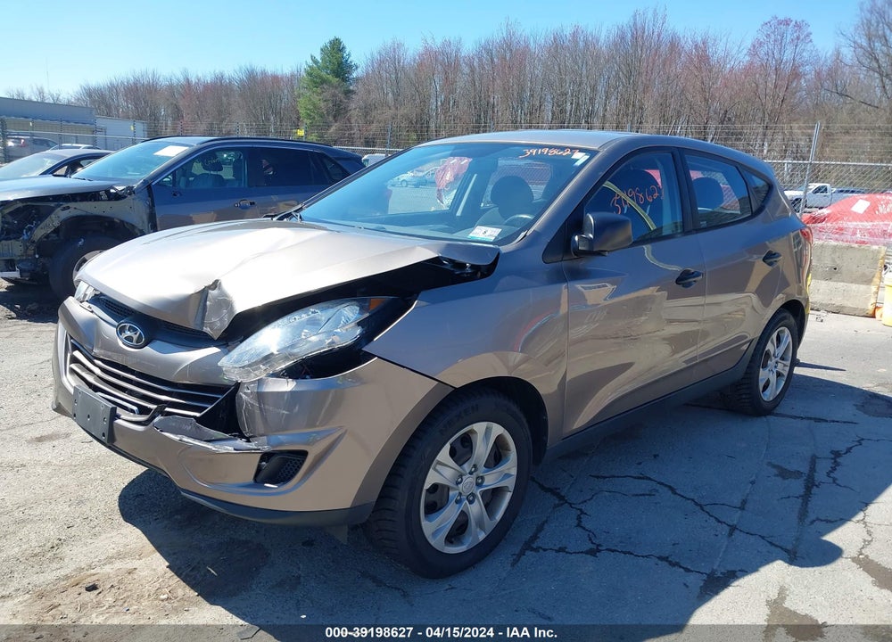 2010 HYUNDAI TUCSON GLS VIN: KM8JT3AC3AU043906