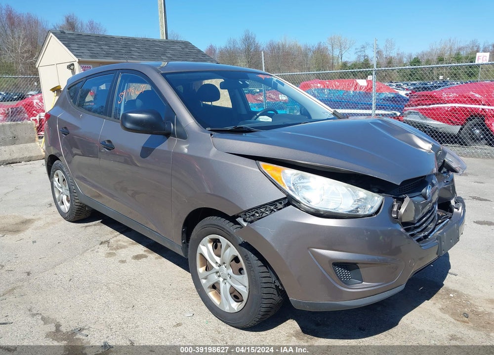 2010 HYUNDAI TUCSON GLS VIN: KM8JT3AC3AU043906