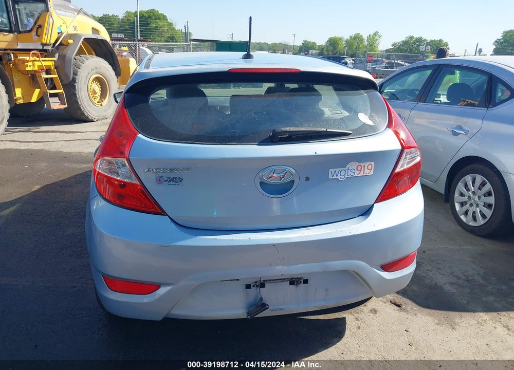 2013 HYUNDAI ACCENT VIN: KMHCU5AE4DU091373