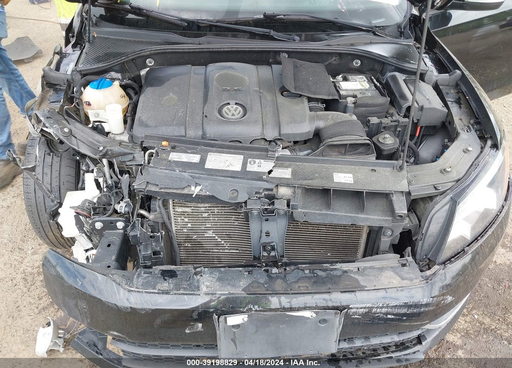 2013 VOLKSWAGEN PASSAT 2.5L S VIN: 1VWAP7A39DC005135