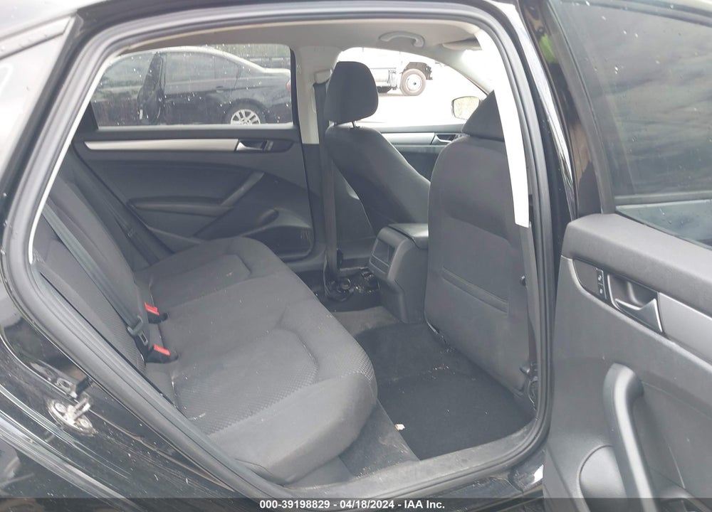 2013 VOLKSWAGEN PASSAT 2.5L S VIN: 1VWAP7A39DC005135