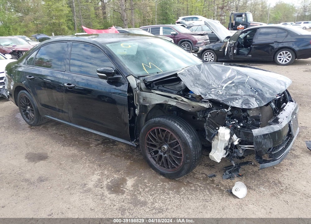 2013 VOLKSWAGEN PASSAT 2.5L S VIN: 1VWAP7A39DC005135