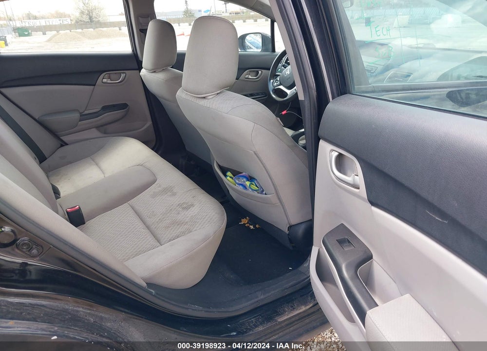 2015 HONDA CIVIC LX VIN: 19XFB2F5XFE110282