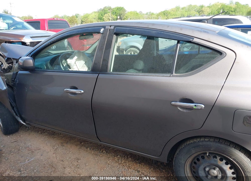 2013 NISSAN VERSA 1.6 SV VIN: 3N1CN7AP8DL838324