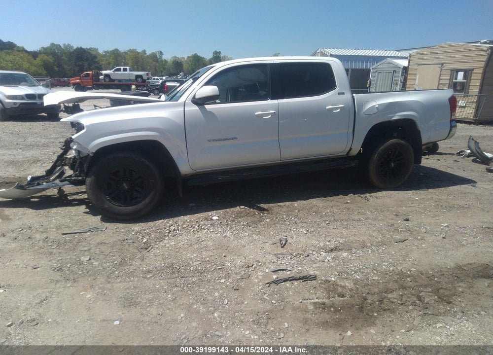 2017 TOYOTA TACOMA SR5 VIN: 5TFAX5GN0HX083575