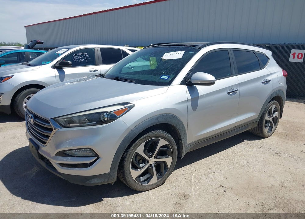 2016 HYUNDAI TUCSON LIMITED VIN: KM8J33A20GU223943
