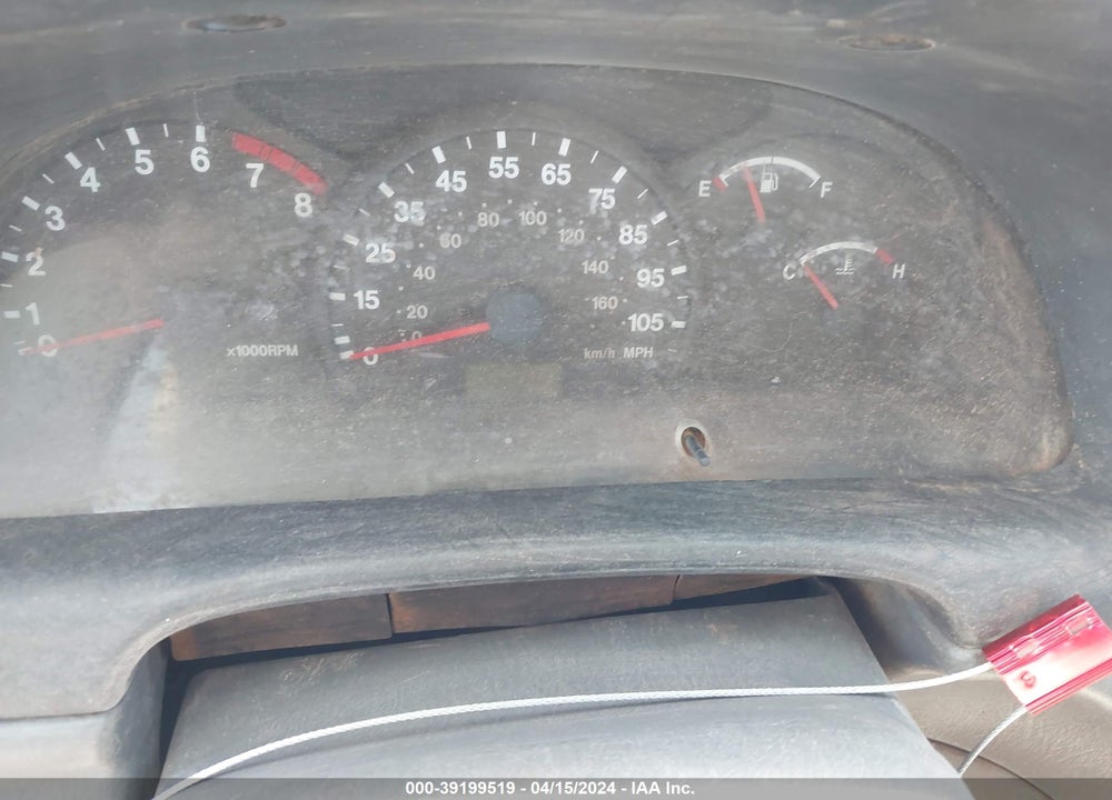 2000 CHEVROLET TRACKER HARD TOP VIN: 2CNBE13C9Y6911223