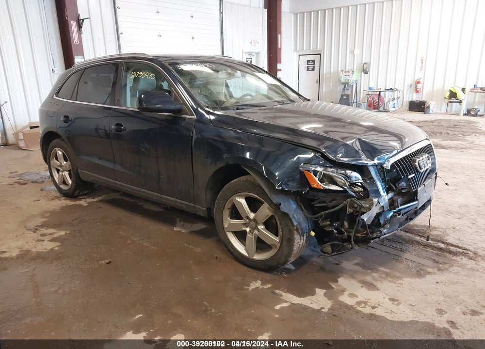 2010 AUDI Q5 3.2 PREMIUM VIN: WA1LKAFP8AA012923