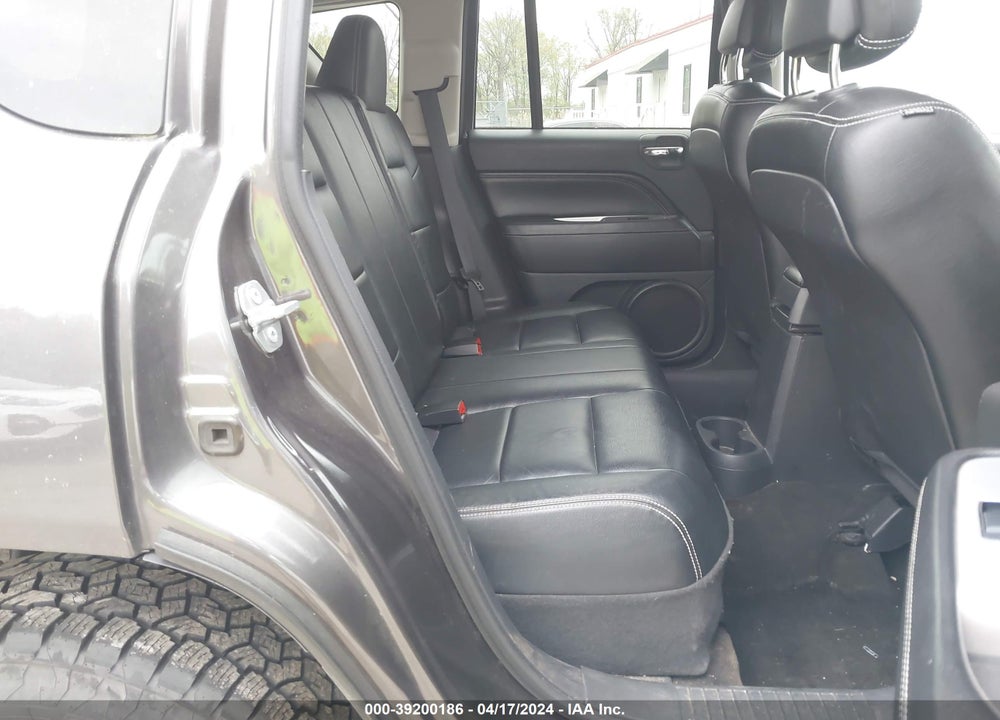 2016 JEEP COMPASS LATITUDE VIN: 1C4NJDEB8GD558573