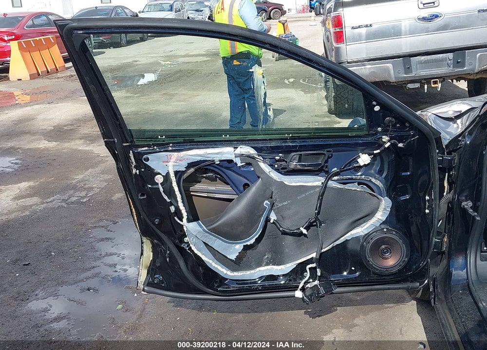 2015 HONDA ACCORD EX VIN: 1HGCR2F72FA065715