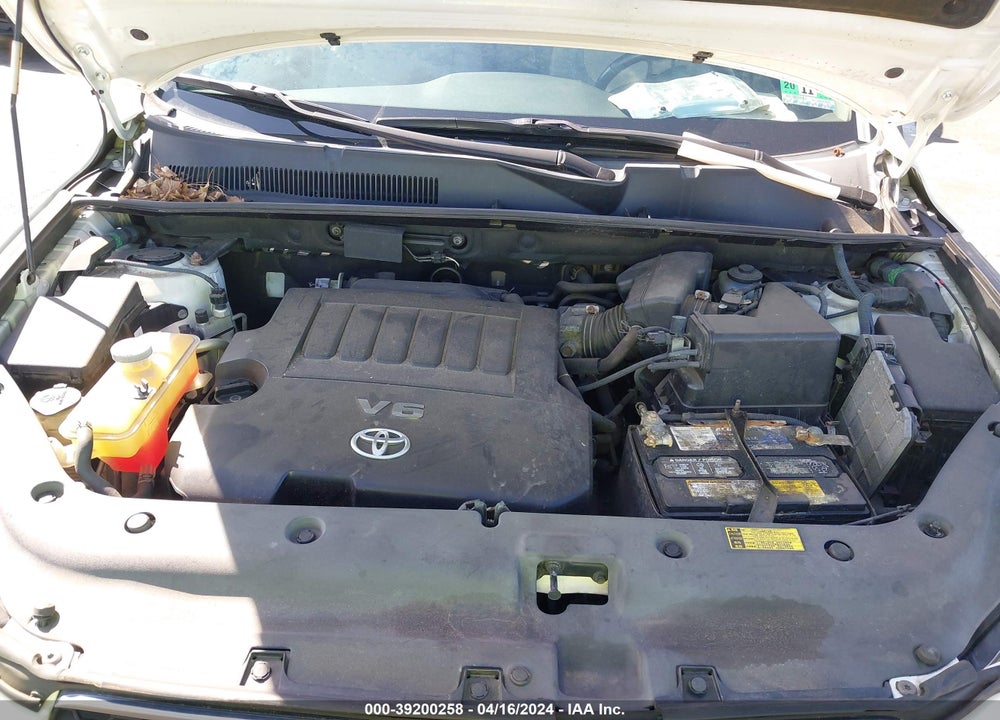 2010 TOYOTA RAV4 LIMITED V6 VIN: 2T3DK4DVXAW030676