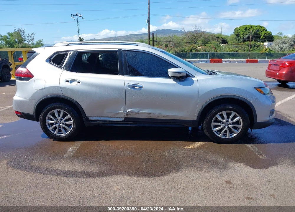 2019 NISSAN ROGUE SV VIN: 5N1AT2MT5KC768517
