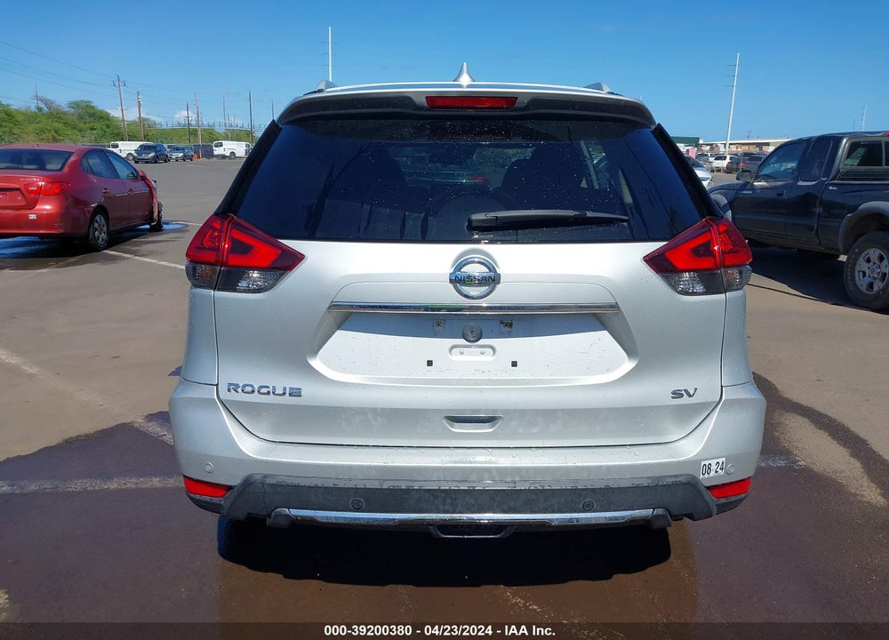 2019 NISSAN ROGUE SV VIN: 5N1AT2MT5KC768517