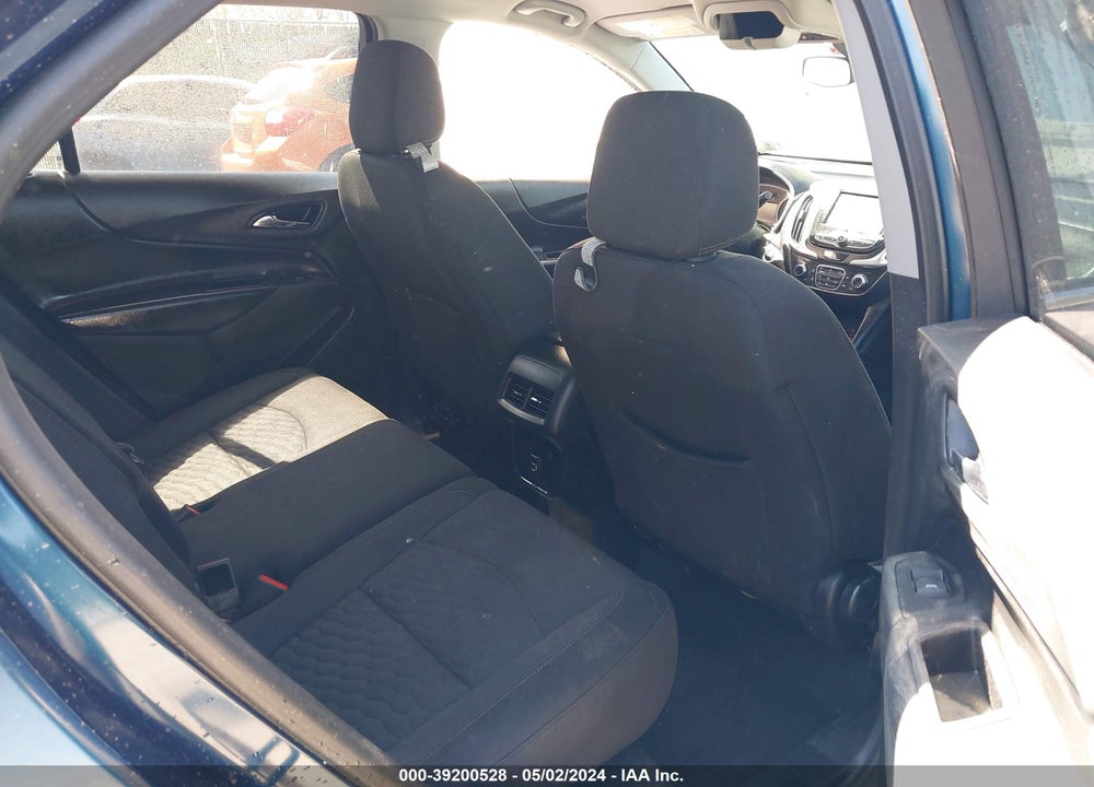 2019 CHEVROLET EQUINOX LT VIN: 2GNAXKEV6K6165049