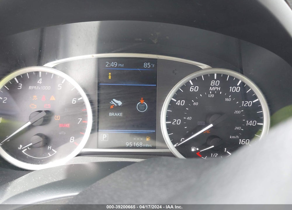 2019 NISSAN SENTRA SR VIN: 3N1AB7AP0KY345267