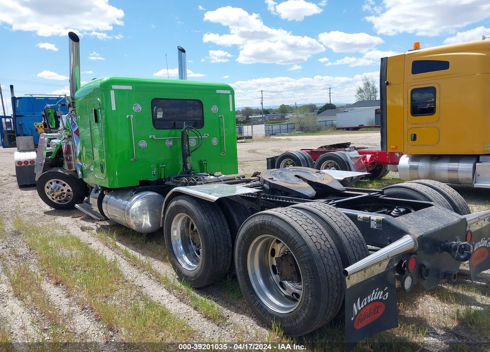 2022 PETERBILT 389 VIN: 1XPXD49X1ND801562