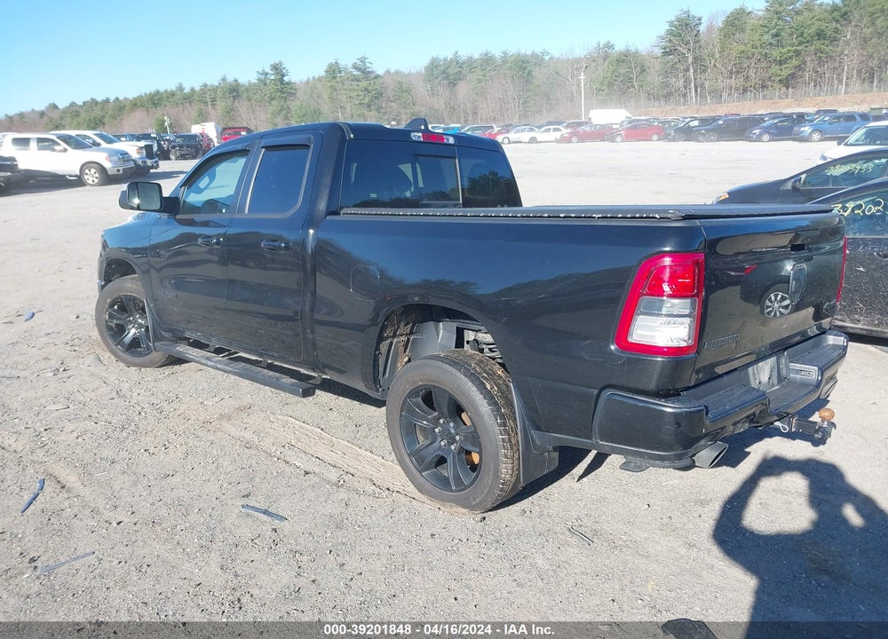 2020 RAM 1500 BIG HORN QUAD CAB 4X4 6'4 BOX VIN: 1C6SRFBT6LN318731