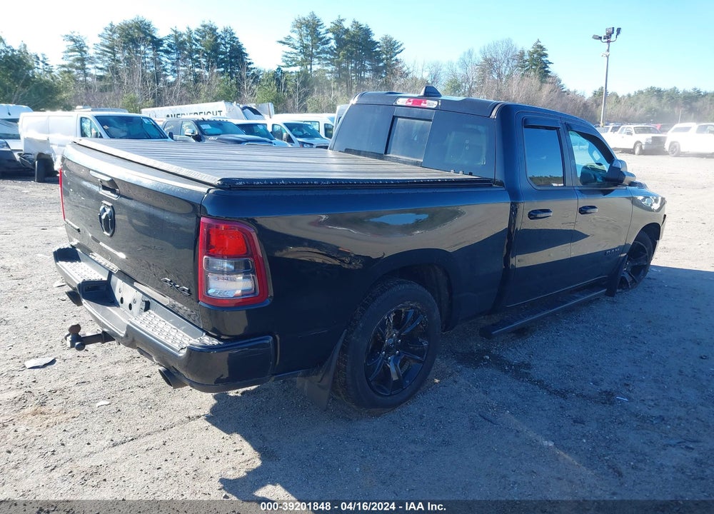 2020 RAM 1500 BIG HORN QUAD CAB 4X4 6'4 BOX VIN: 1C6SRFBT6LN318731