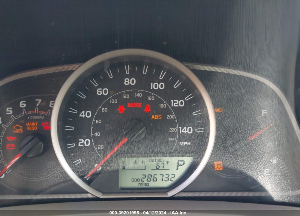 2015 TOYOTA RAV4 XLE VIN: 2T3RFREV7FW247549