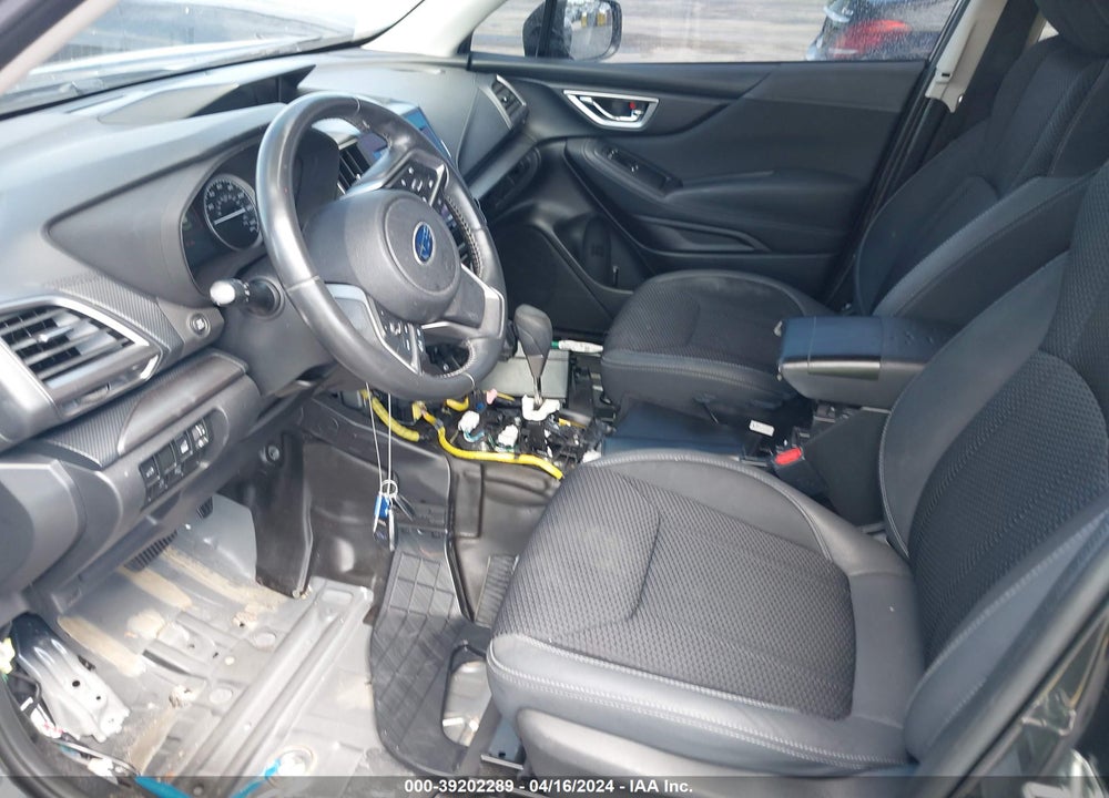 2019 SUBARU FORESTER PREMIUM VIN: JF2SKAGC3KH562666