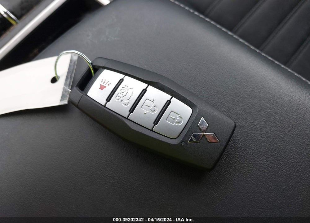 2023 MITSUBISHI OUTLANDER SE 2.5 S-AWC VIN: JA4J4UA82PZ035983