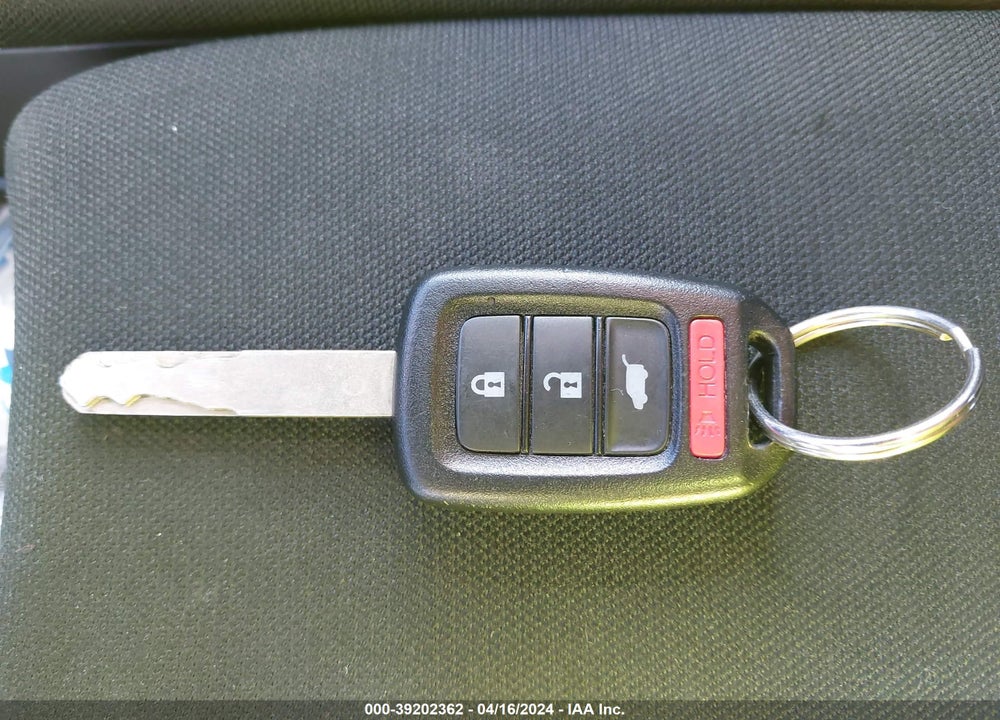 2018 HONDA CIVIC LX VIN: SHHFK7H24JU201212