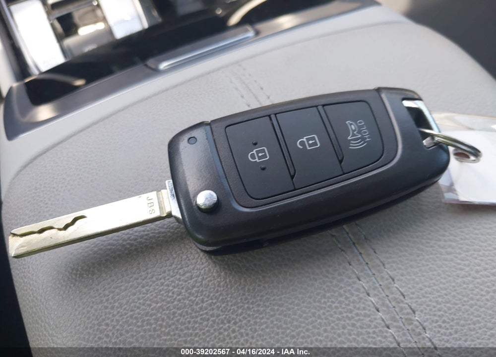 2024 HYUNDAI TUCSON SE VIN: 5NMJA3DEXRH330704