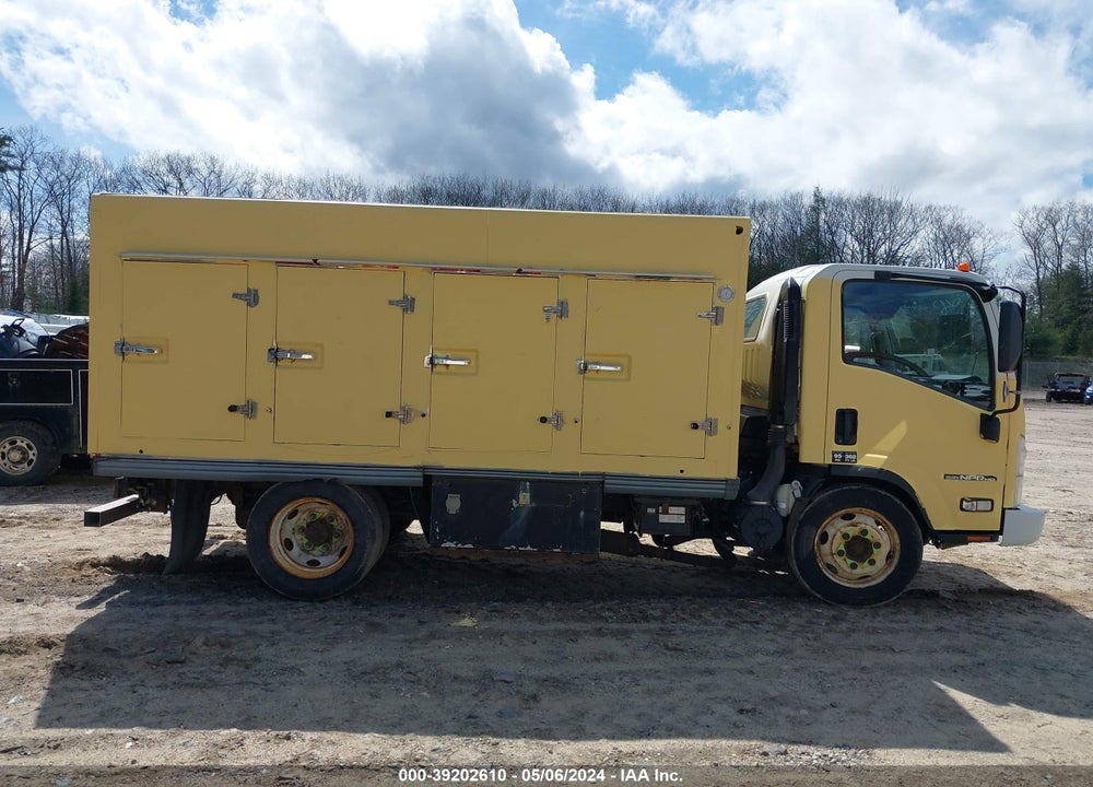 2017 ISUZU NPR HD GAS REG VIN: 54DC4W1C7HS808130
