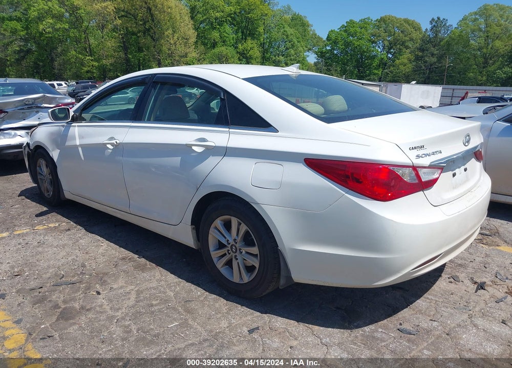 2012 HYUNDAI SONATA GLS VIN: 5NPEB4AC2CH490903