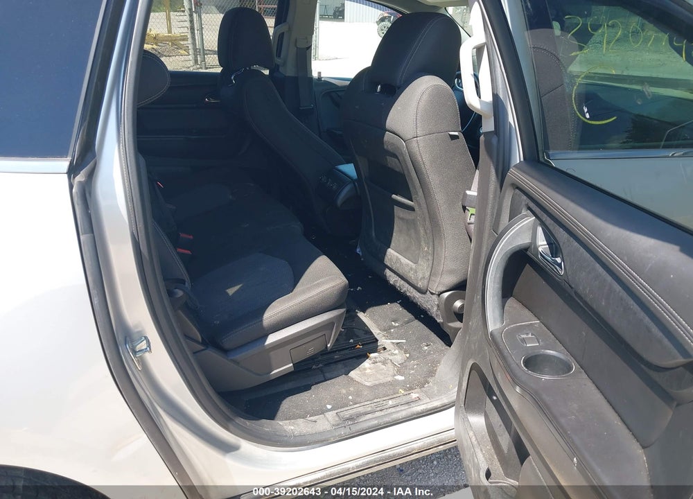 2015 CHEVROLET TRAVERSE 1LT VIN: 1GNKVGKD2FJ328095