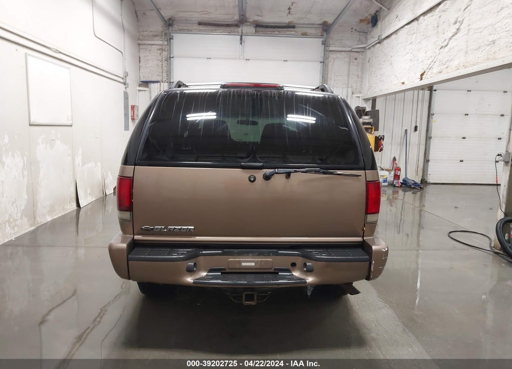 2005 CHEVROLET BLAZER LS VIN: 1GNDT13X25K105455