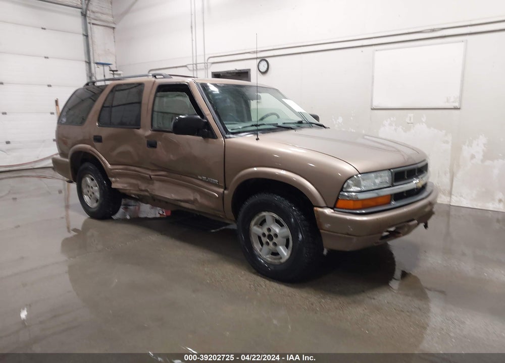 2005 CHEVROLET BLAZER LS VIN: 1GNDT13X25K105455