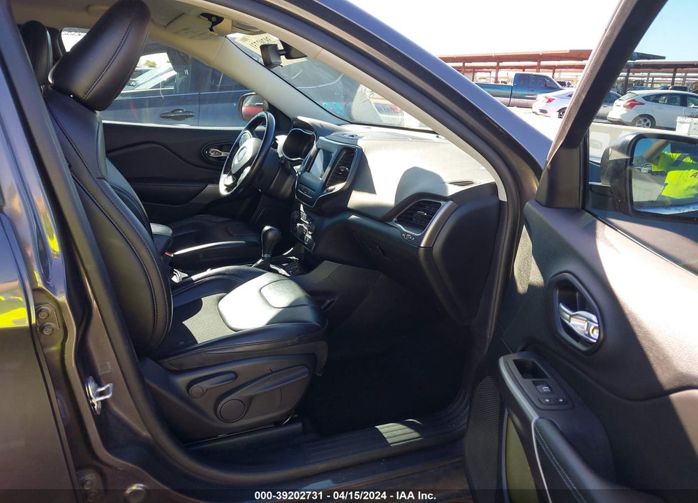 2021 JEEP CHEROKEE LATITUDE PLUS FWD VIN: 1C4PJLLBXMD214857