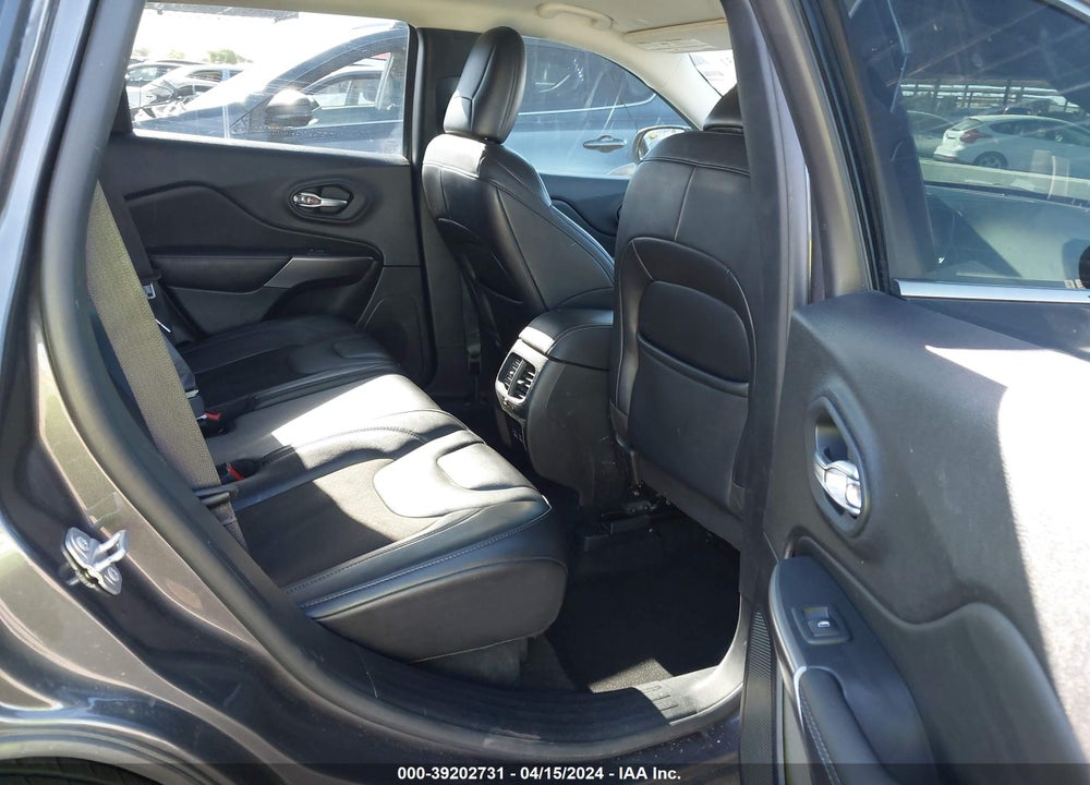 2021 JEEP CHEROKEE LATITUDE PLUS FWD VIN: 1C4PJLLBXMD214857